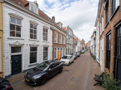 Buiten Nieuwstraat 24