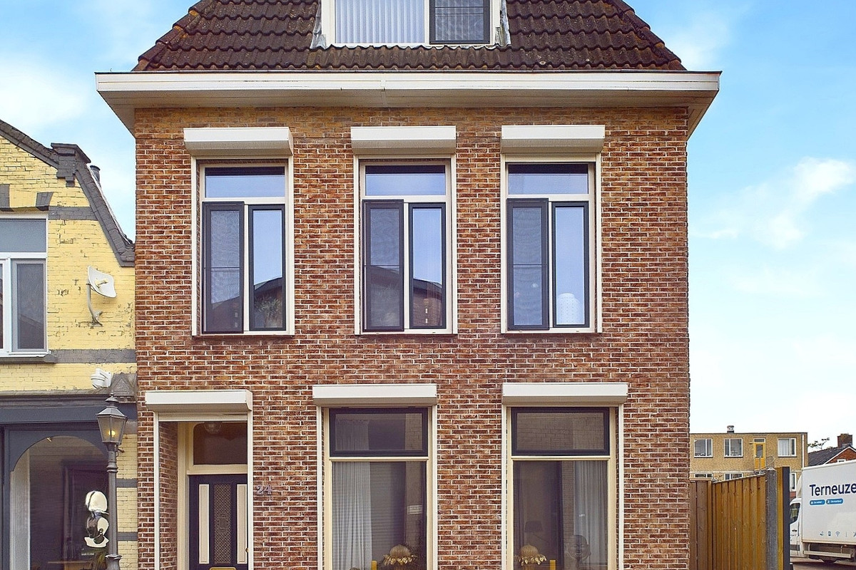 Vlooswijkstraat 24