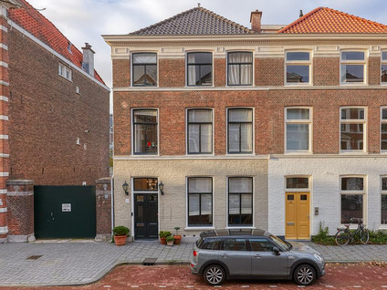 Riouwstraat 48