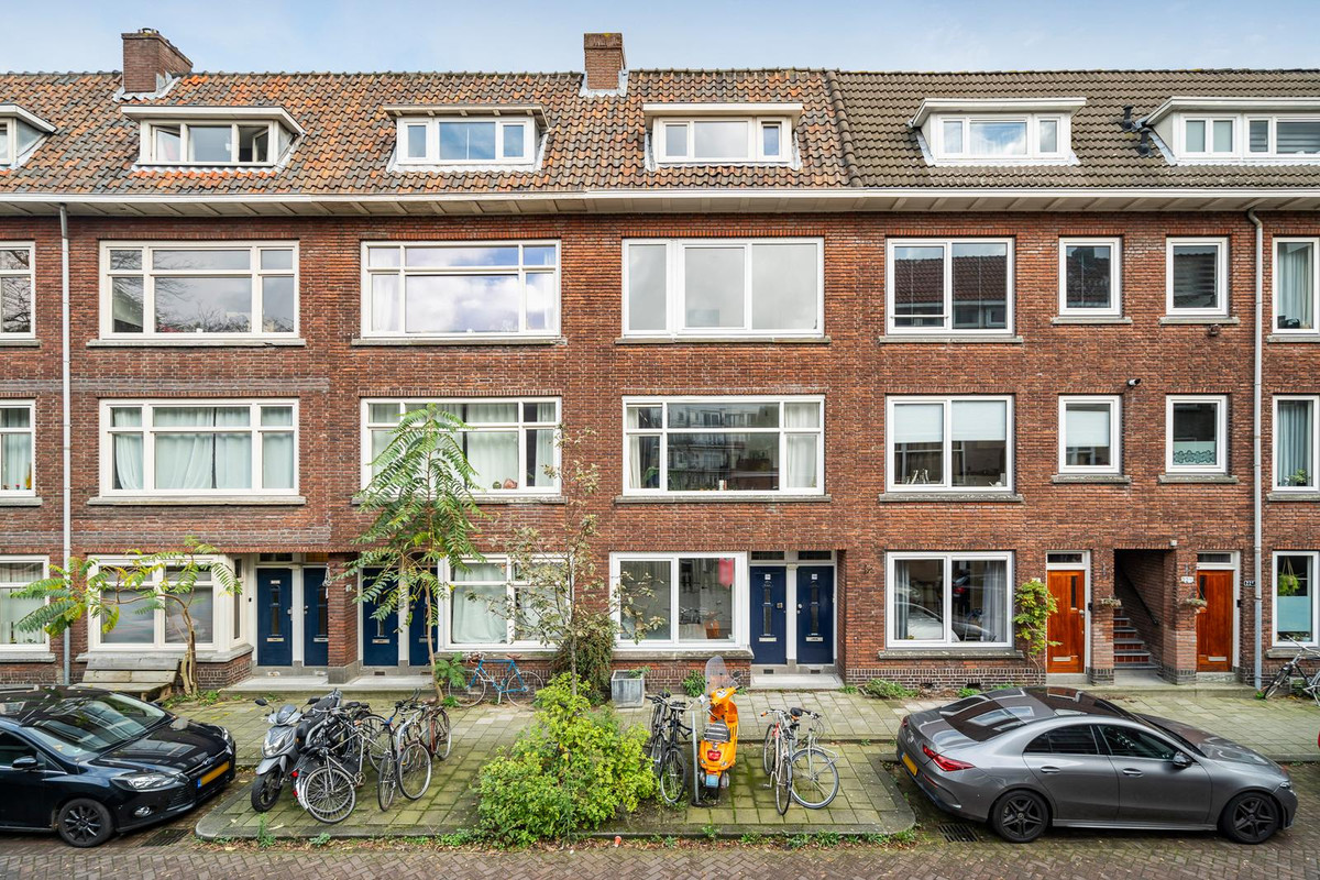 Treubstraat 18B 02