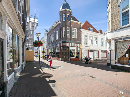 Hoogstraat 157