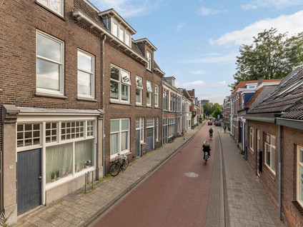 Van Karnebeekstraat 77B