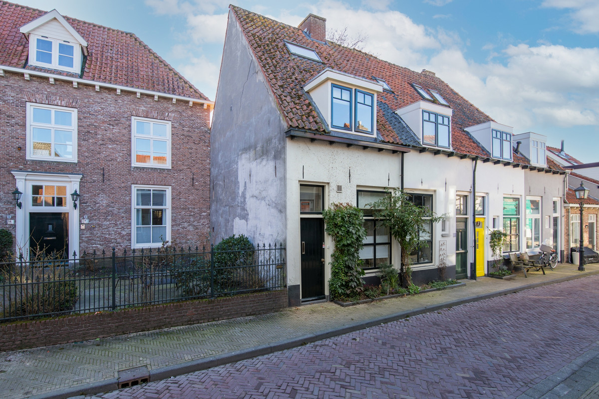 Hoogstraat 14