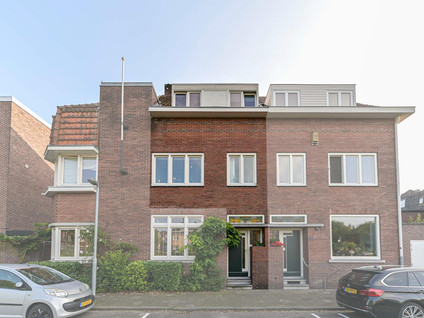 Ruijs de Beerenbrouckstraat 2