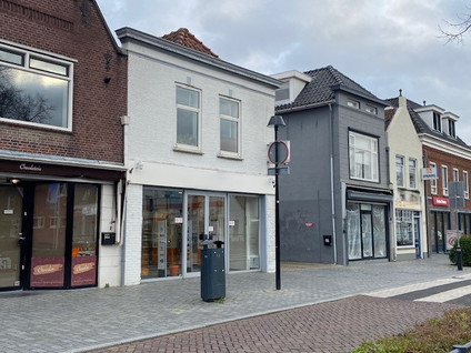 Oost-Voorstraat 48