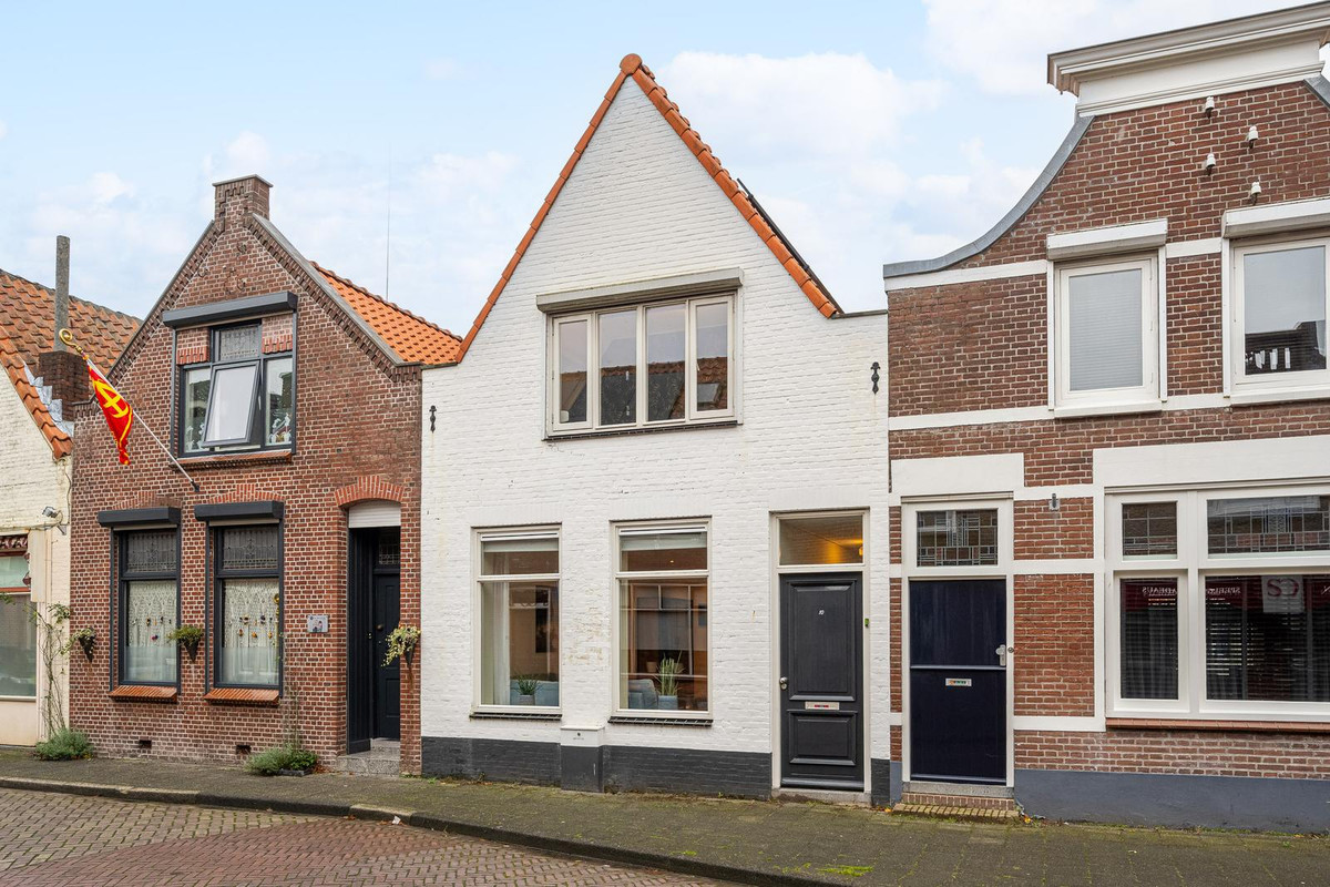 Voorstraat 10