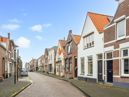 Voorstraat 10