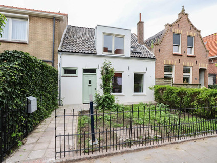 Damstraat 56