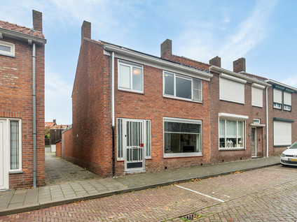 Koningin Emmastraat 21