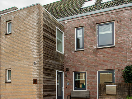 Karolingenstraat 18