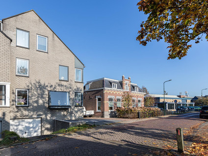 Damstraat 38