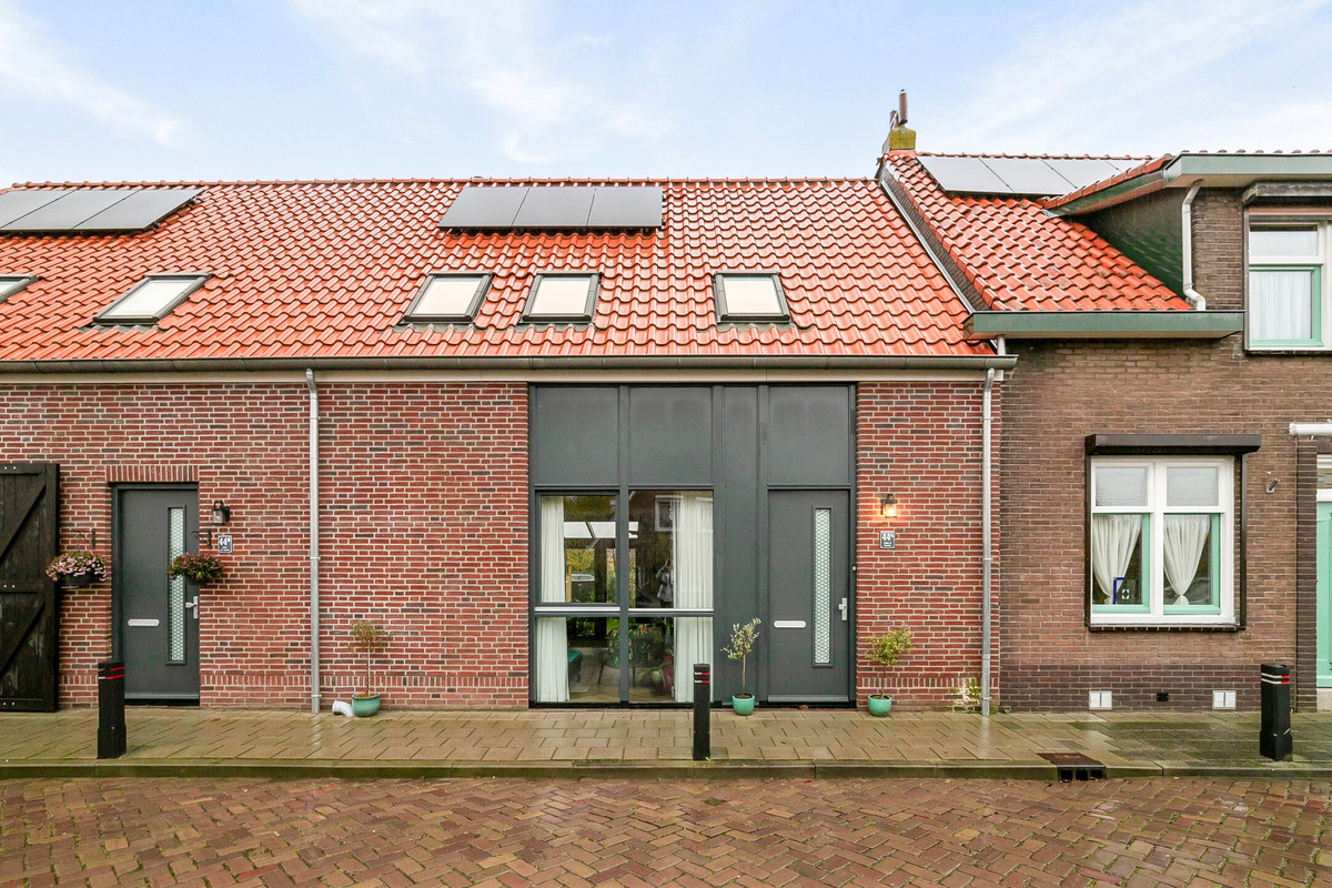 Zuiddijk 44a