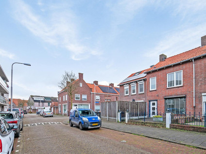 Jan van Riebeeckstraat 14