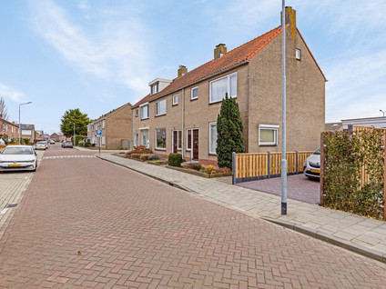 Ooststraat 1