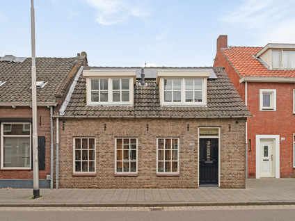 Hoefstraat 138