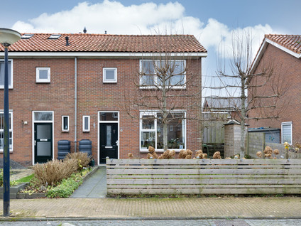 Burg G H Mulierstraat 18