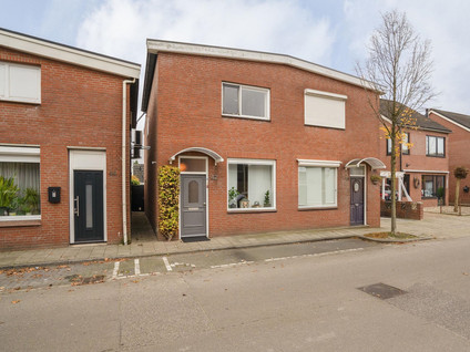 Veldstraat 42