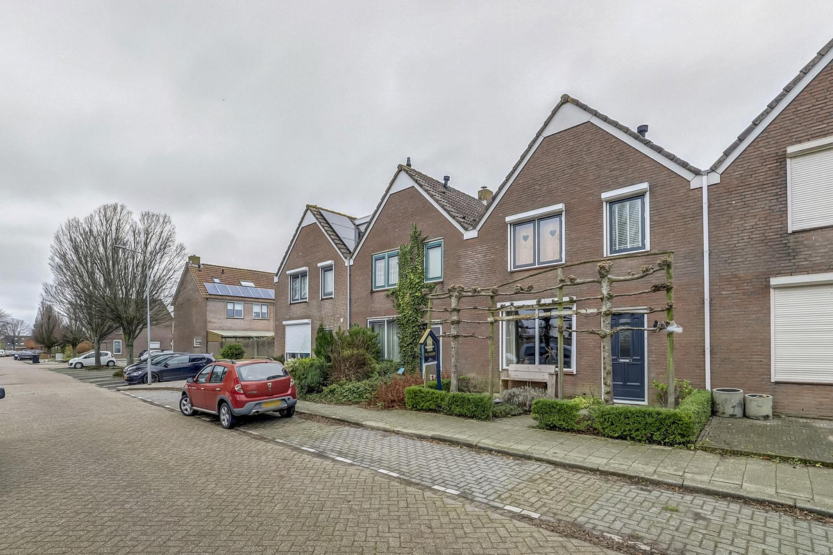 Burgemeester Bouwensestraat 37