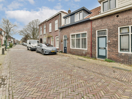 Hoofdstraat 25