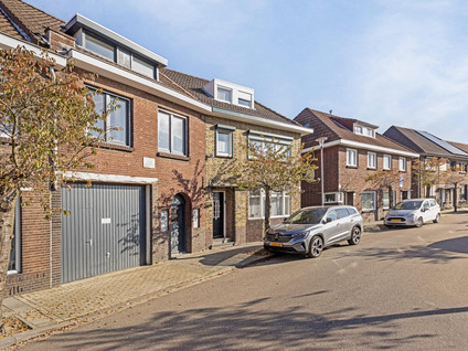 Emmastraat 39