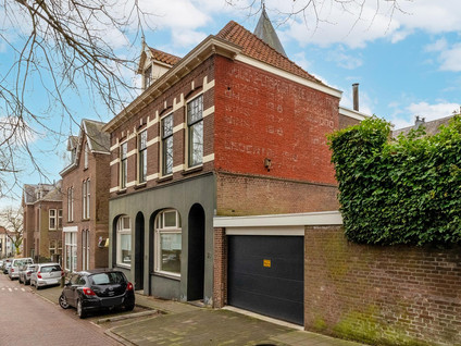 Van Slichtenhorststraat 32