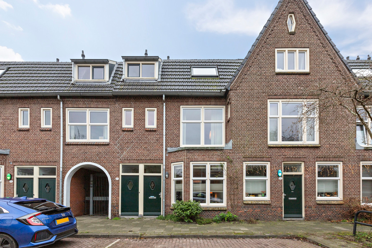 Fruitstraat 24