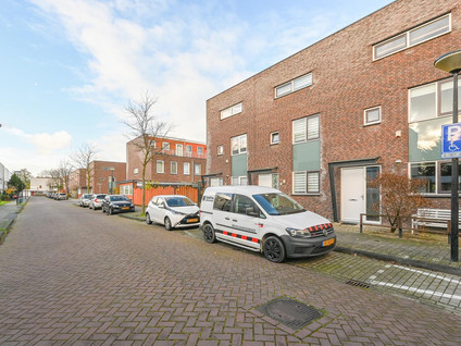 Drouwenstraat 15