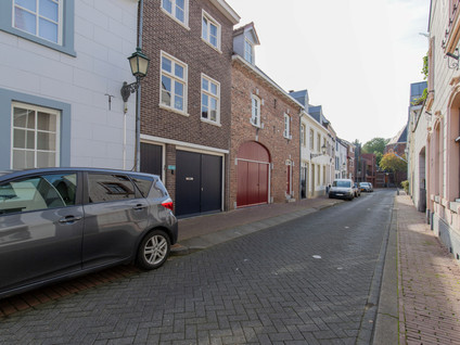 Plakstraat 2A