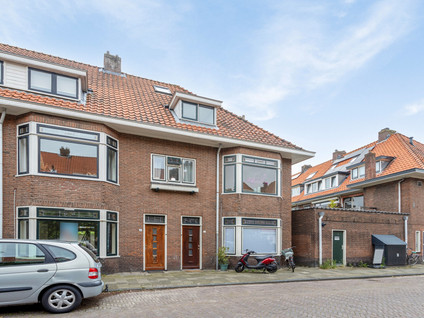 Van 't Hoffstraat 1A