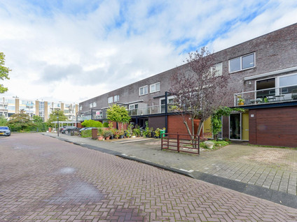 Hooghalenstraat 18