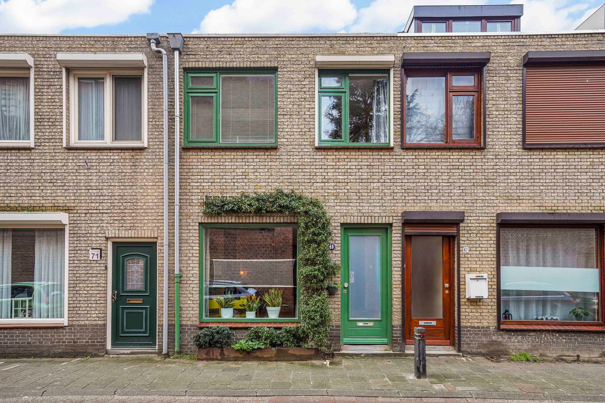 Paterstraat 69