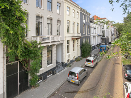 Emmastraat 16