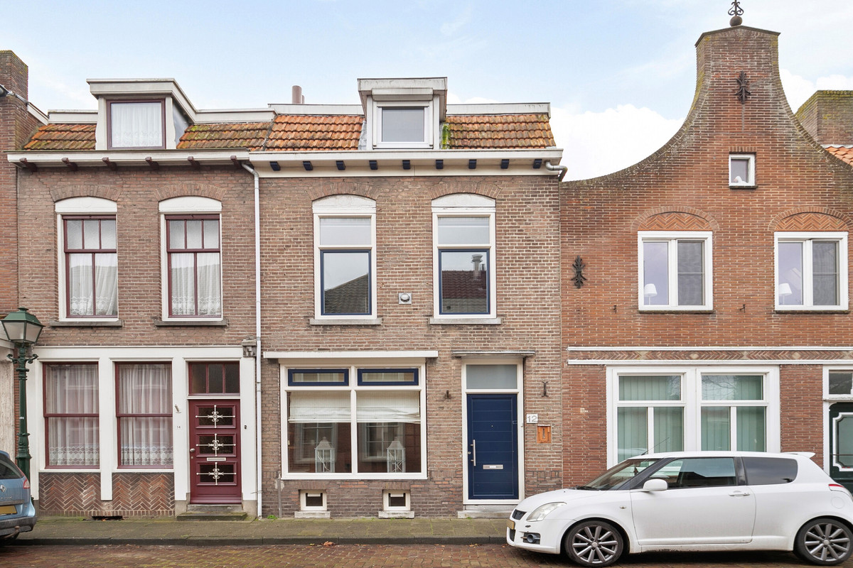 Koninginnestraat 12