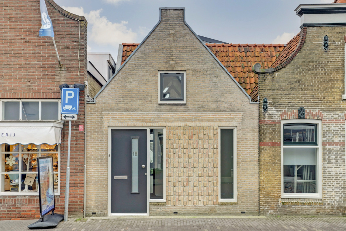 Boompjesstraat 18