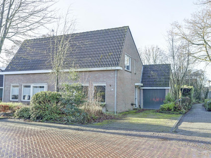 Esdoornstraat 10