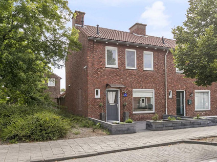 Rontgenstraat 12