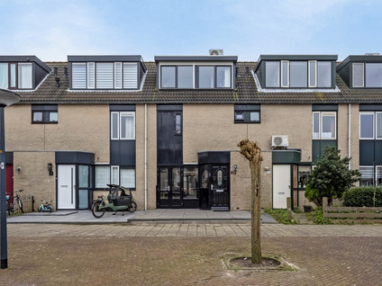 Marie Jungiusstraat 18