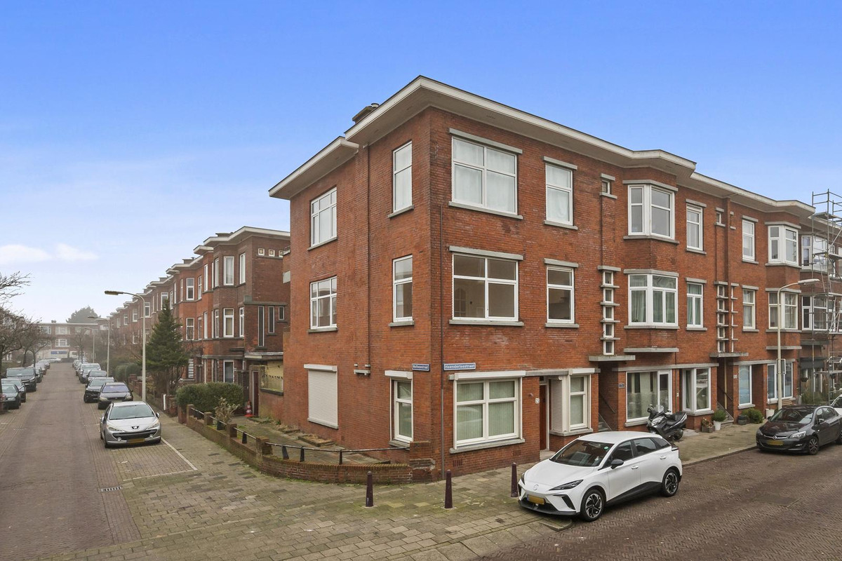 Hoenderloostraat 23A