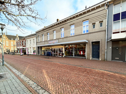 Bovenste Straat 5