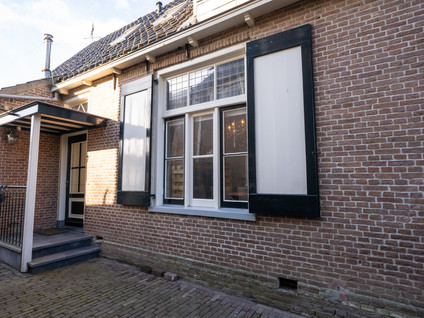 Warmoesstraat 10