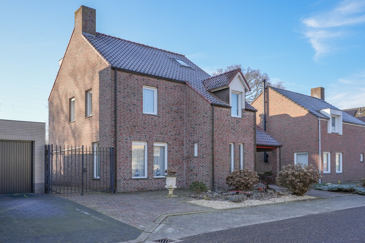 Clara Feystraat 11