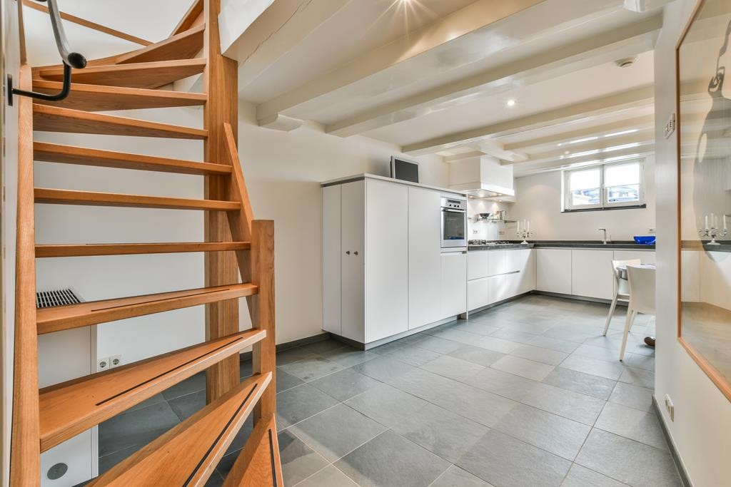 Woning te huur: Zwanenburgwal 294 1011JH Amsterdam