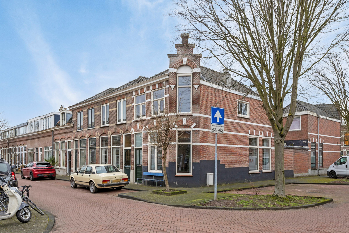 Floresstraat 40