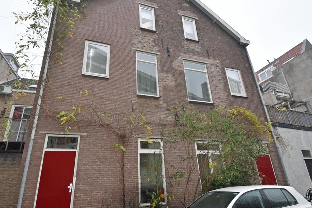 Gravenstraat 22