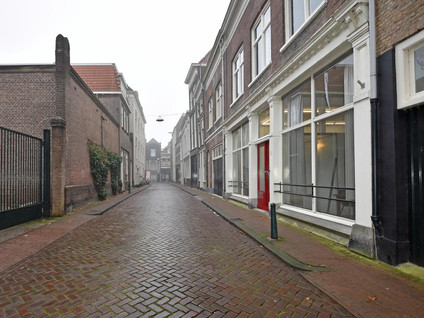 Gravenstraat 22