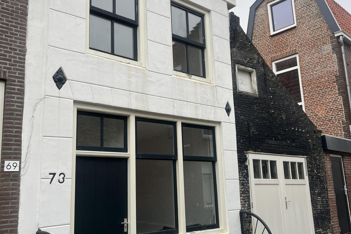 Sint Domusstraat 73