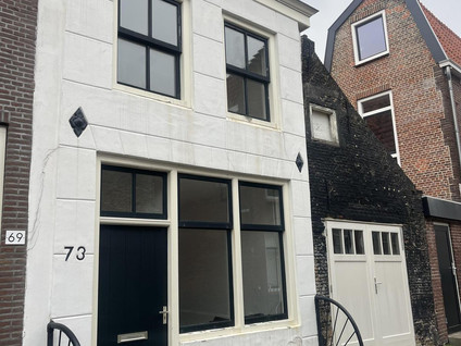 Sint Domusstraat 73