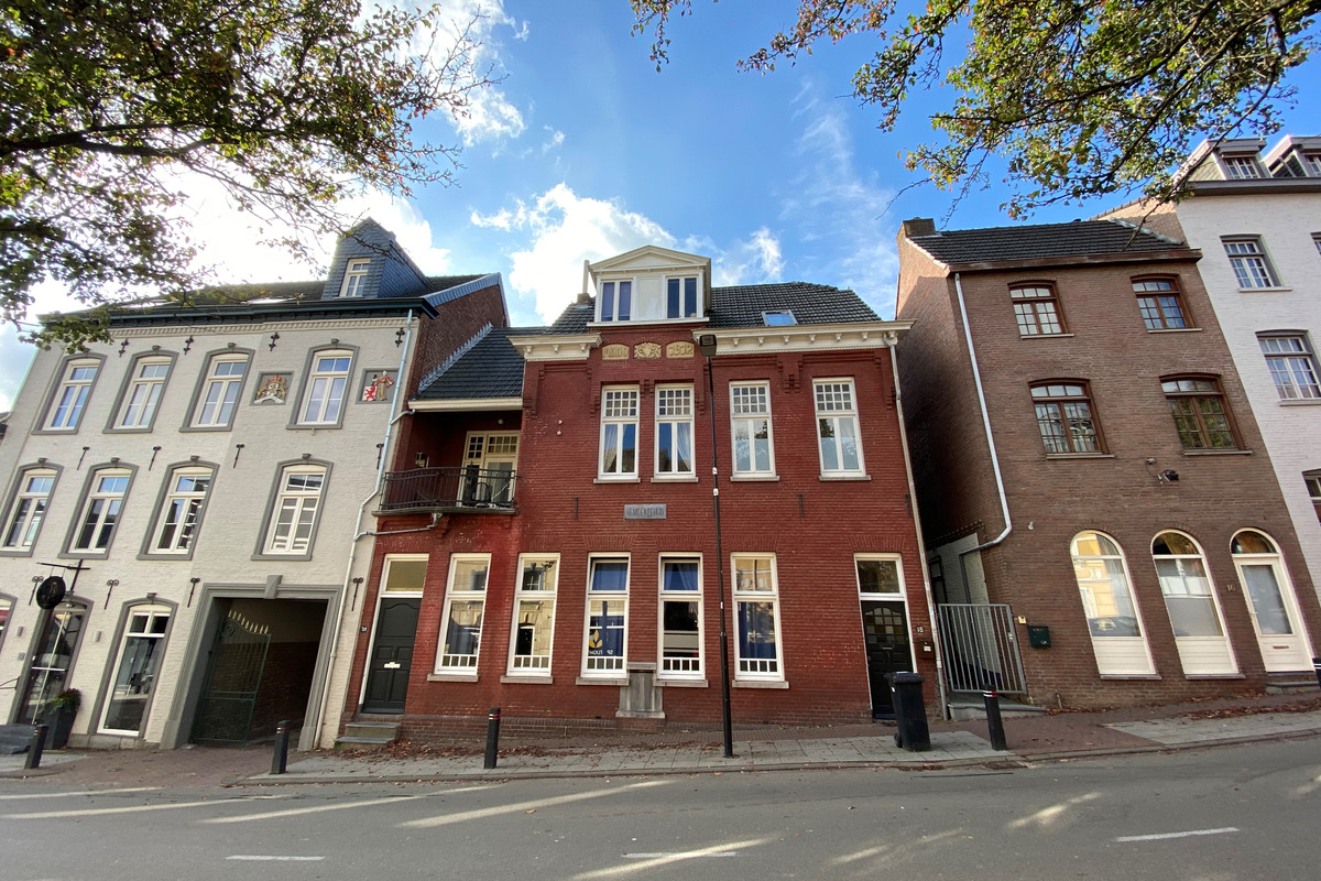 Dorpsstraat 20