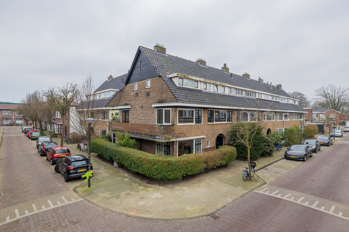 Evertsenstraat 29