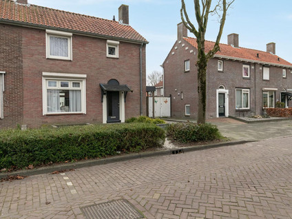 Burgemeester Molstraat 8